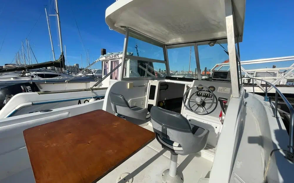 slider 9 Sea Hawk 226