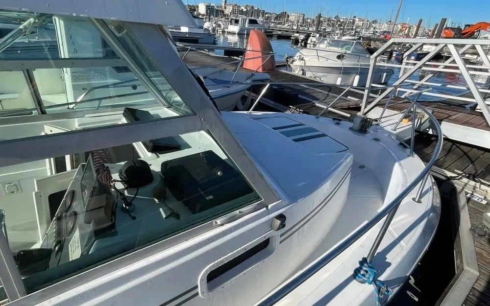 slider 10 Sea Hawk 226