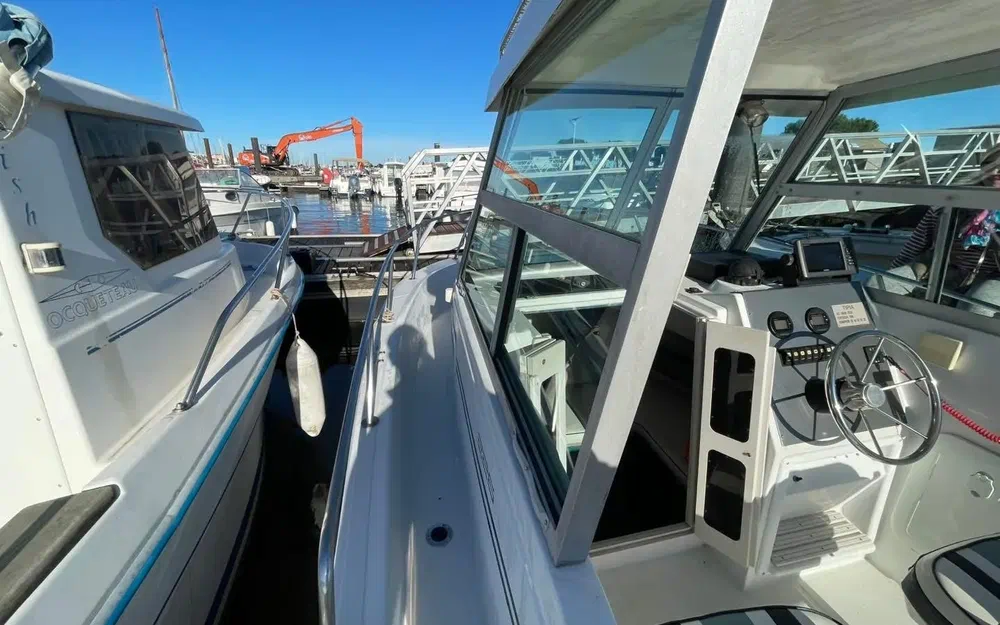 slider 6 Sea Hawk 226