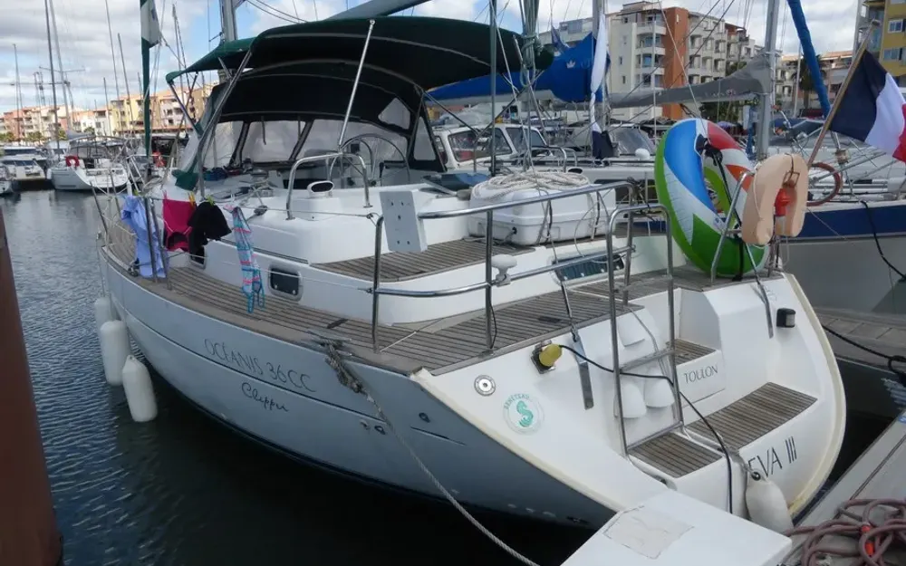 slider 20 Beneteau Oceanis 36 CC