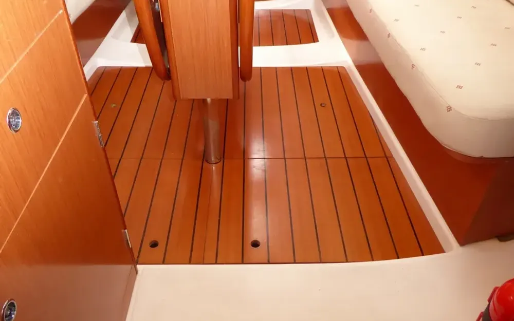 slider 13 Beneteau Oceanis 323 Clipper