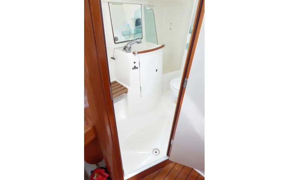 slider 18 Beneteau Oceanis 323 Clipper