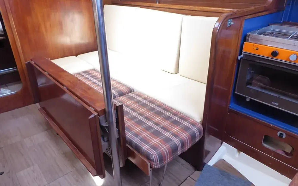 slider 27 Dufour  31