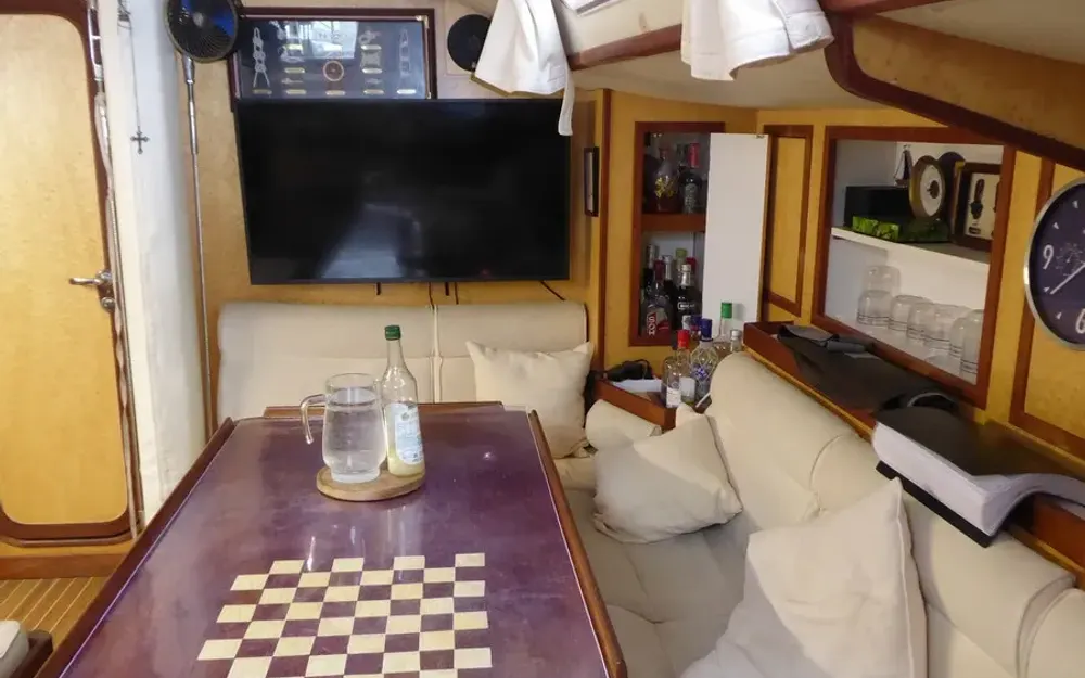 slider 45 Beneteau First 456