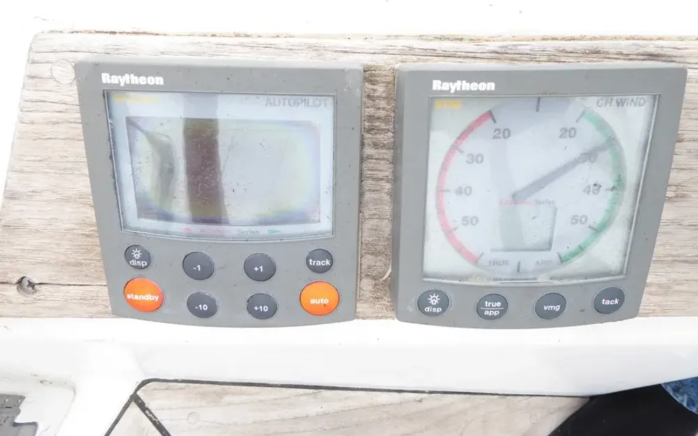 slider 66 Beneteau First 456