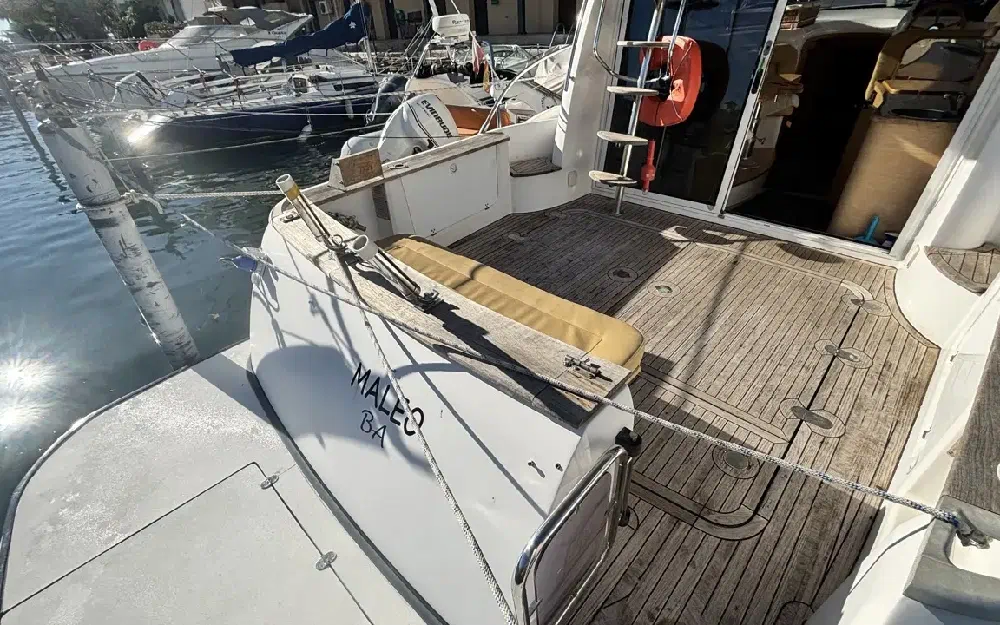 slider 3 Sessa Marine Dorado 36