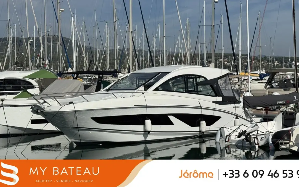 slider 0 Beneteau Gran Turismo 32