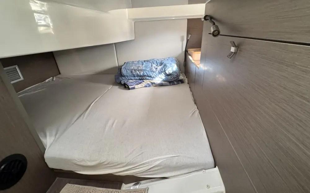 slider 7 Beneteau Gran Turismo 32