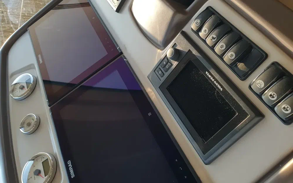 slider 23 Beneteau Monte Carlo 5 S