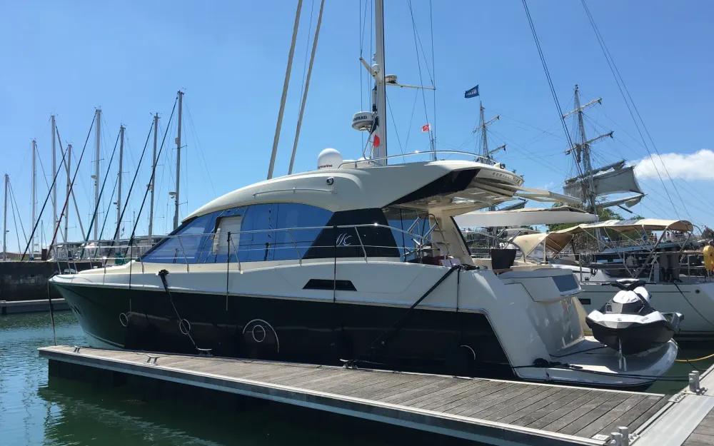 slider 1 Beneteau Monte Carlo 5 S