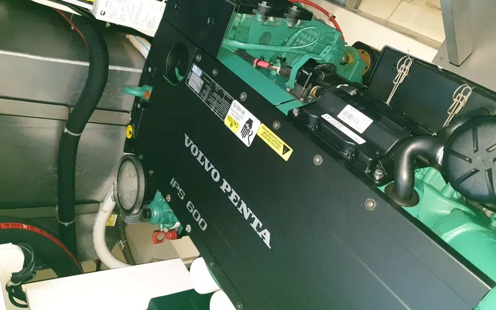 slider 30 Beneteau Monte Carlo 5 S