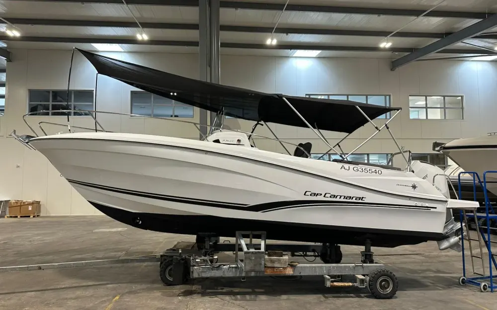 slider 0 Jeanneau Cap Camarat 7.5 CC