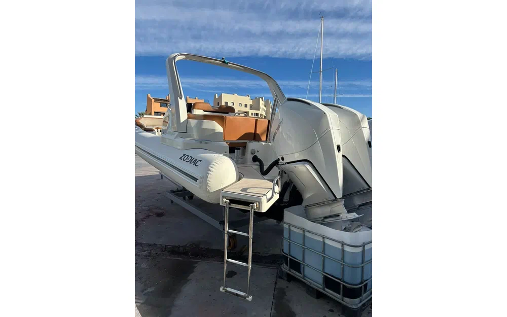 slider 16 Zodiac Medline 9