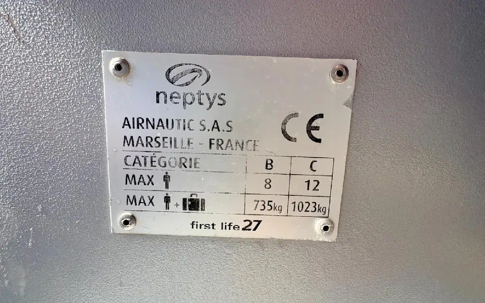 slider 12 Neptys First Life 27