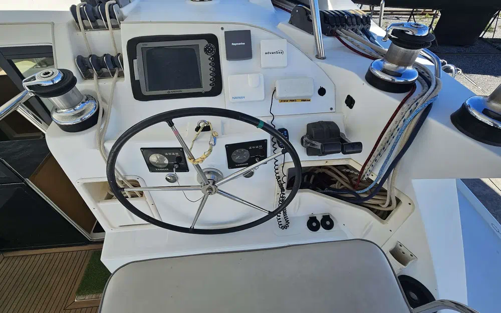 slider 14 Lagoon 420