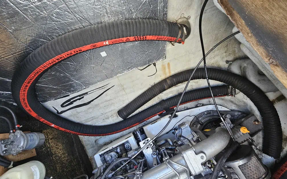 slider 17 Lagoon 420