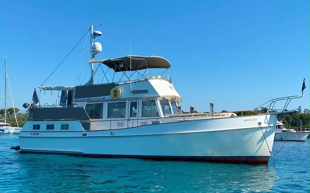 Grand BanksMY 42
