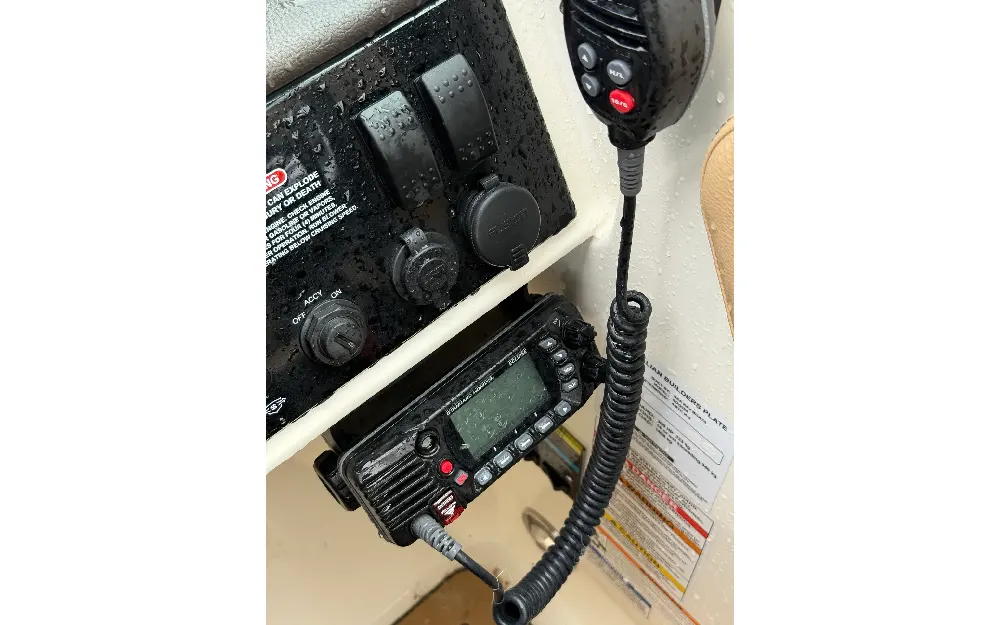 slider 15 Sea Ray  250 SDXE