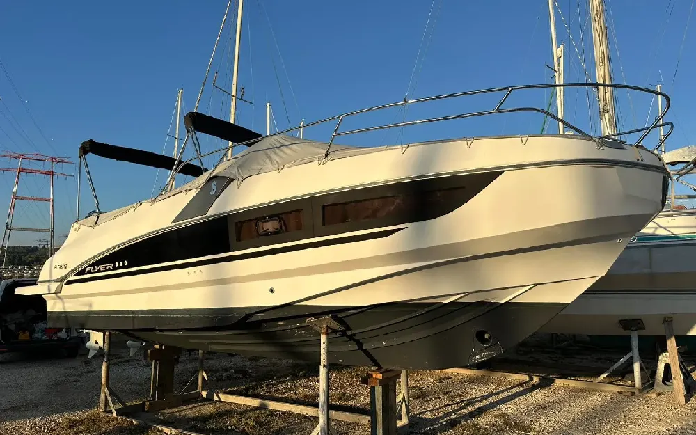 slider 0 Beneteau Flyer 8.8 SUNdeck