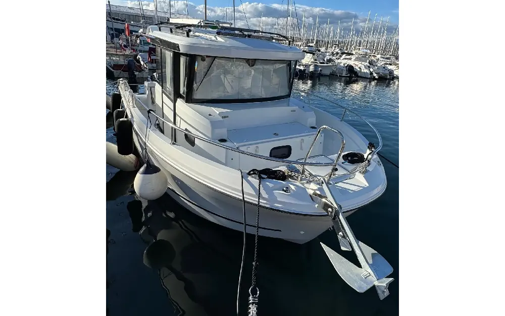 slider 1 Jeanneau Merry Fisher