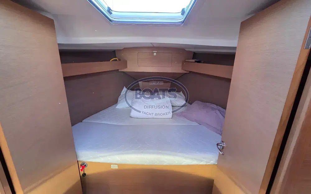 slider 12 Dufour 350