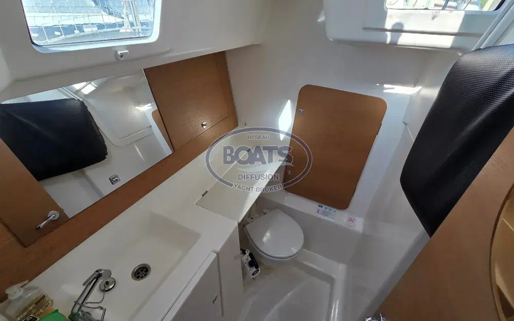 slider 13 Dufour 350