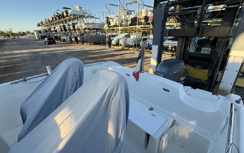 slider 10 Jeanneau Cap Camarat 6.5 CC