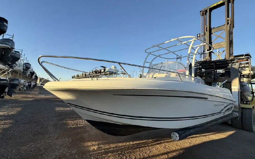 slider 2 Jeanneau Cap Camarat 6.5 CC