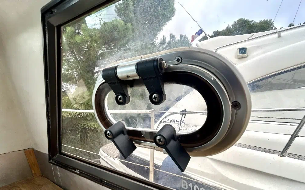 slider 17 Beneteau Evasion 32