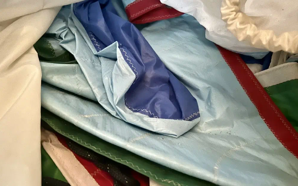 slider 19 Beneteau Evasion 32