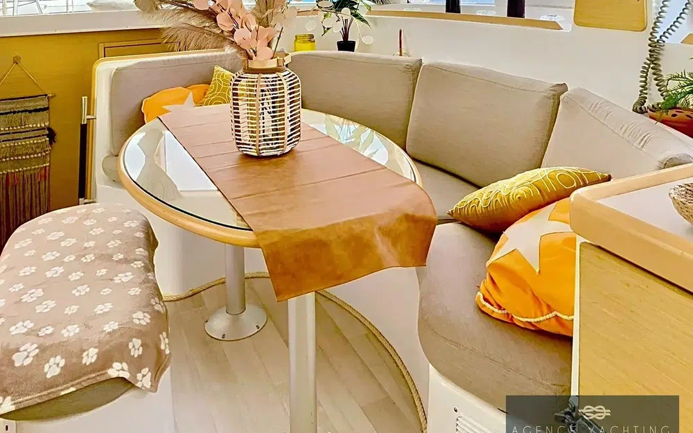 slider 7 Lagoon  380 S2