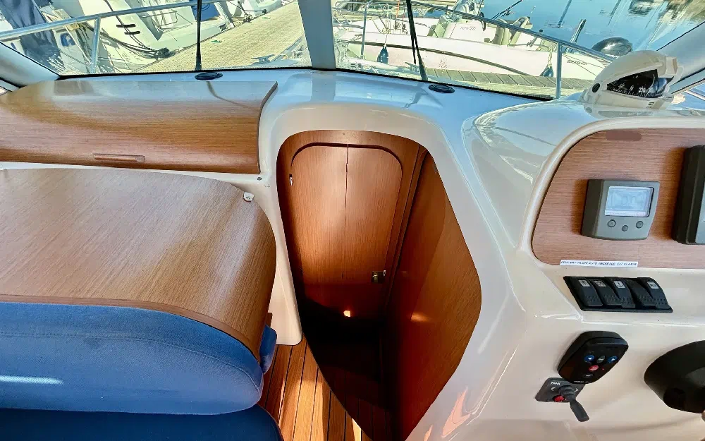 slider 17 Jeanneau Merry Fisher 805