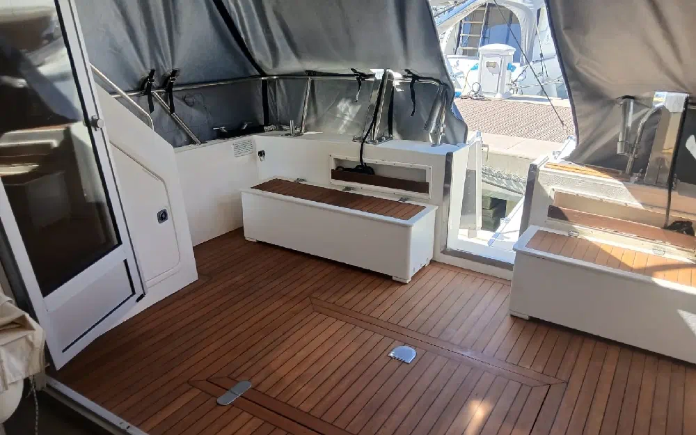 slider 7 Guy Couach  1200