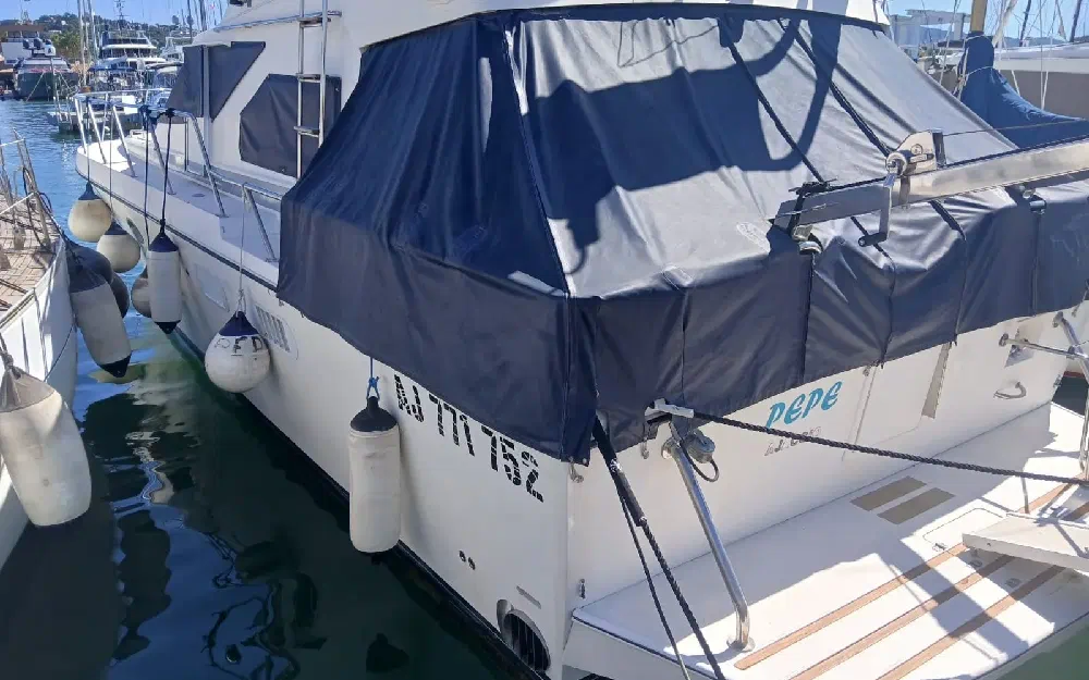 slider 1 Guy Couach  1200