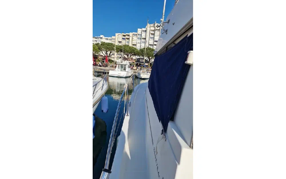 slider 10 Beneteau Antares Serie 9