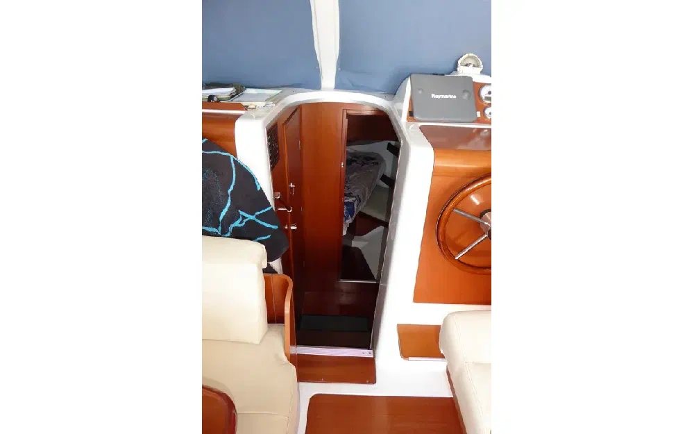 slider 23 Beneteau Antares Serie 9