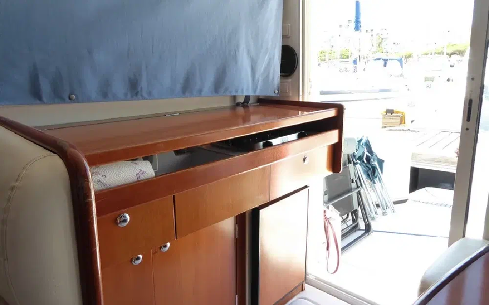 slider 27 Beneteau Antares Serie 9