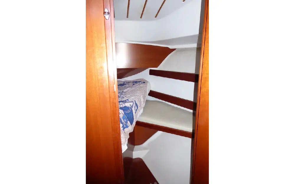 slider 34 Beneteau Antares Serie 9