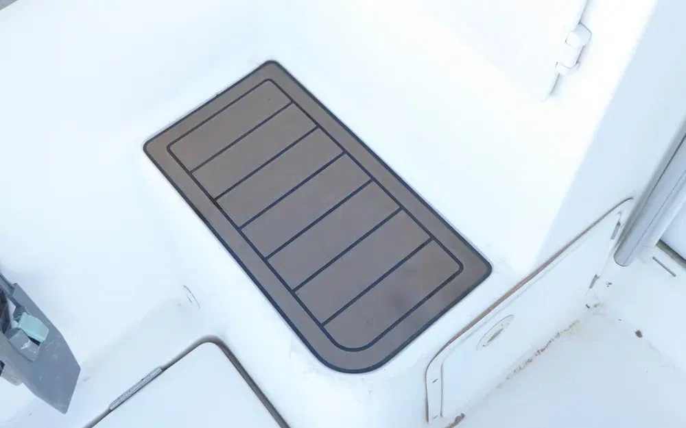 slider 41 Beneteau Antares Serie 9