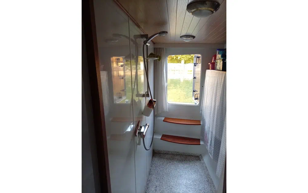 slider 102 Vedette Hollandaise AQUANAUT 1250 AK Catégorie B mer