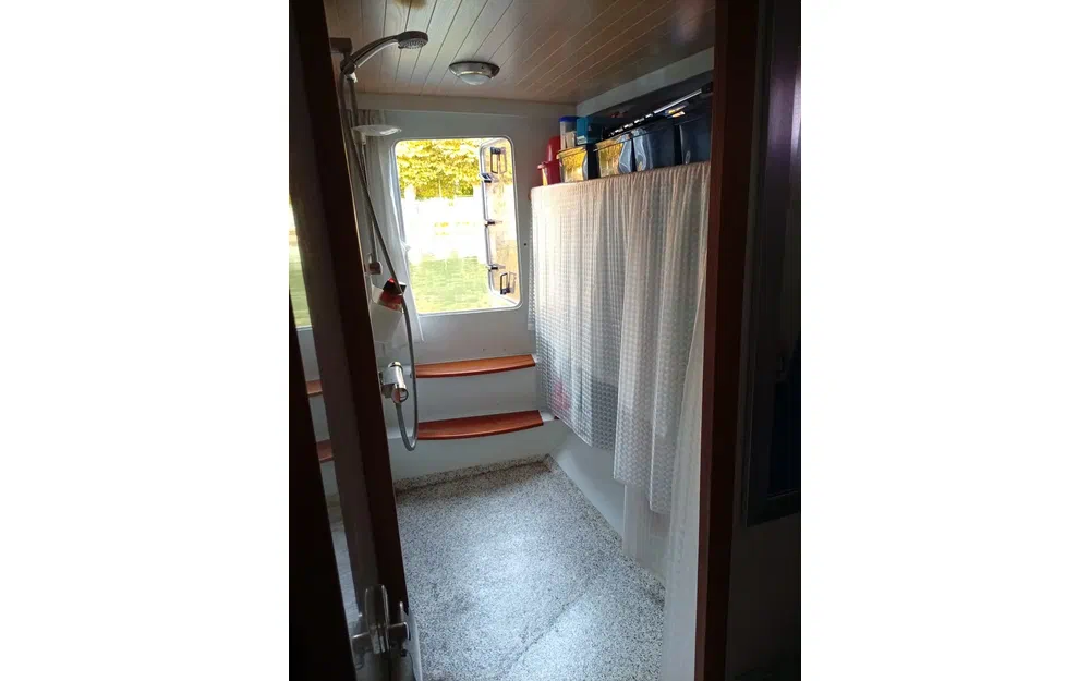 slider 103 Vedette Hollandaise AQUANAUT 1250 AK Catégorie B mer