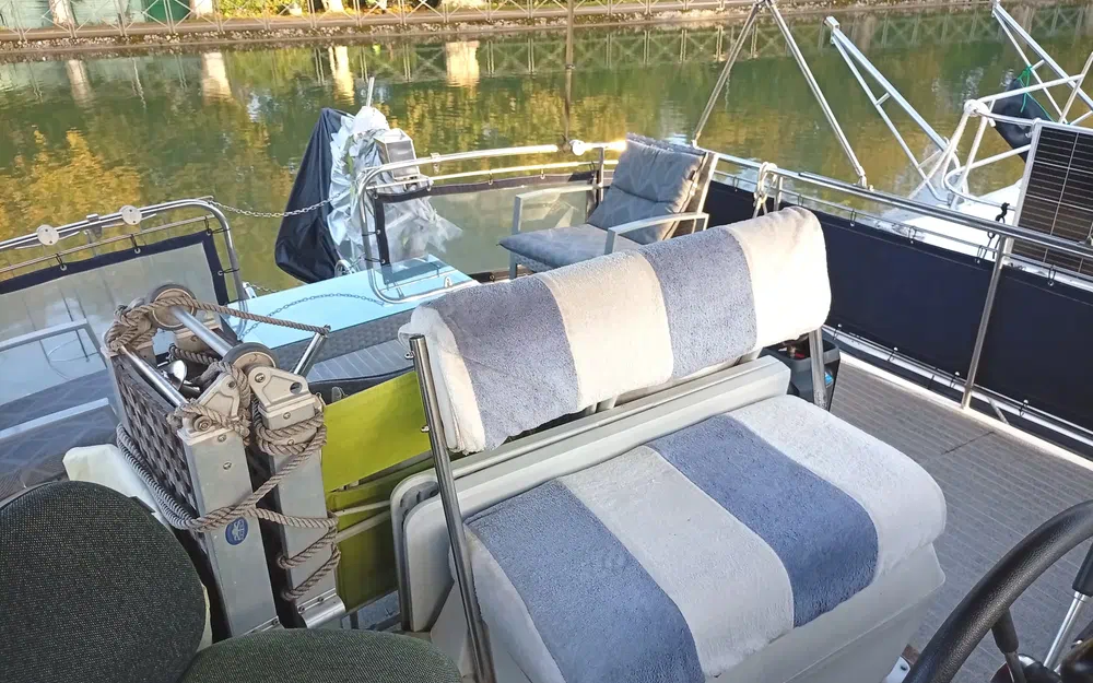 slider 13 Vedette Hollandaise AQUANAUT 1250 AK Catégorie B mer