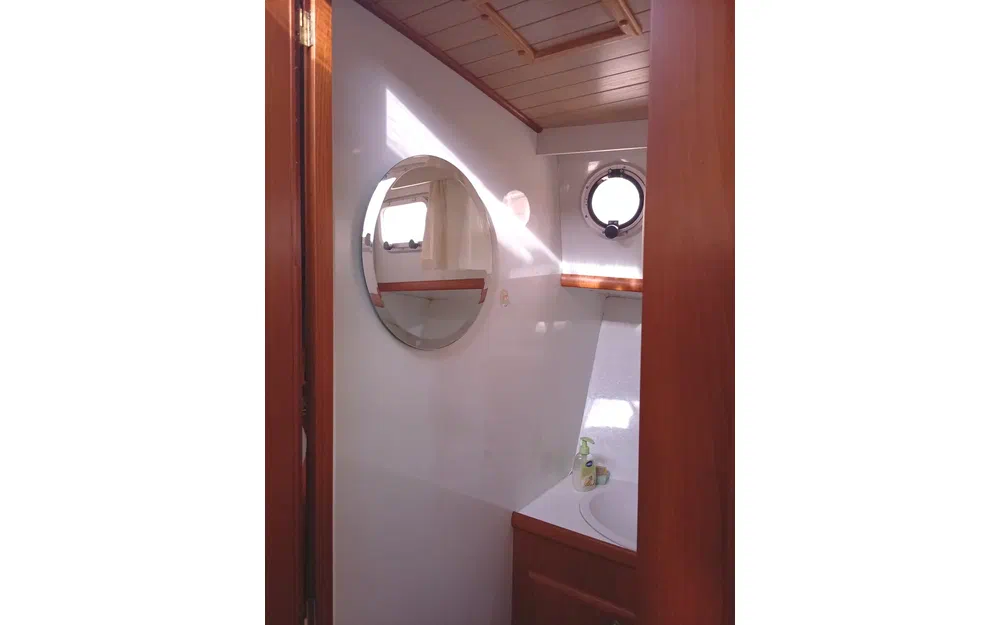 slider 76 Vedette Hollandaise AQUANAUT 1250 AK Catégorie B mer