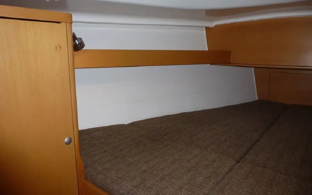 slider 31 Delphia  34