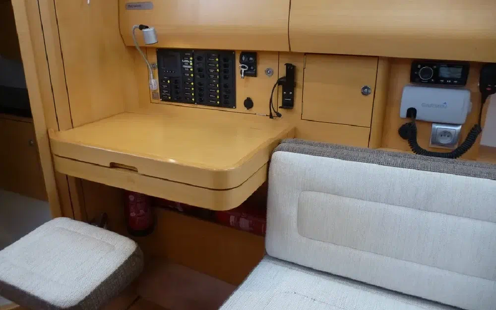 slider 34 Delphia  34