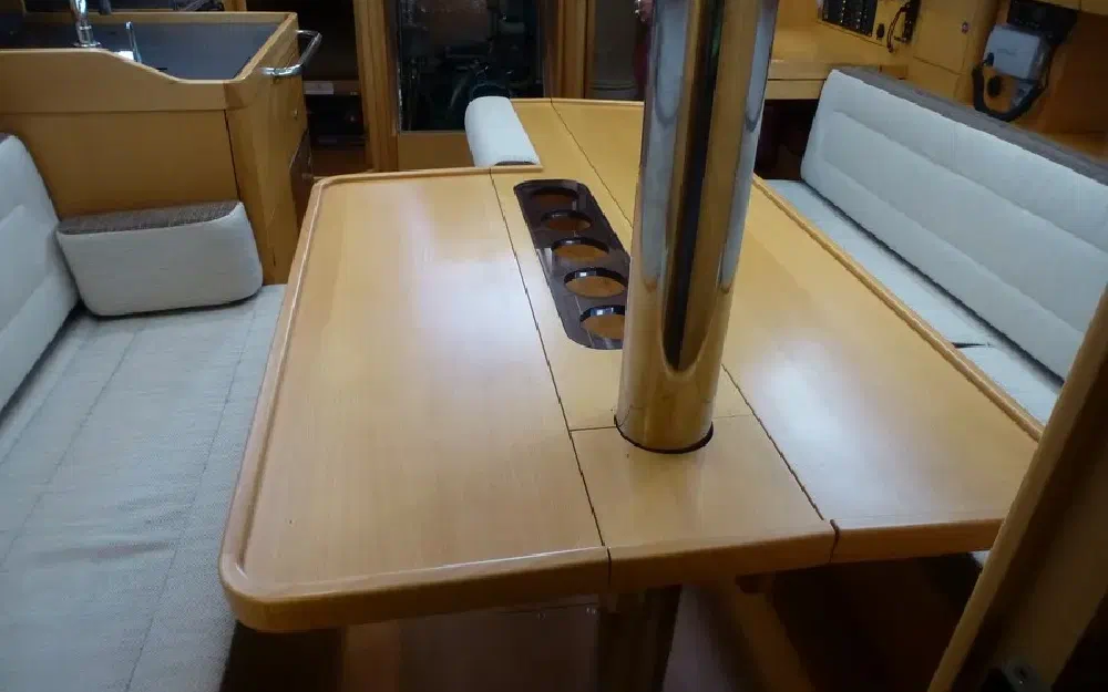 slider 36 Delphia  34