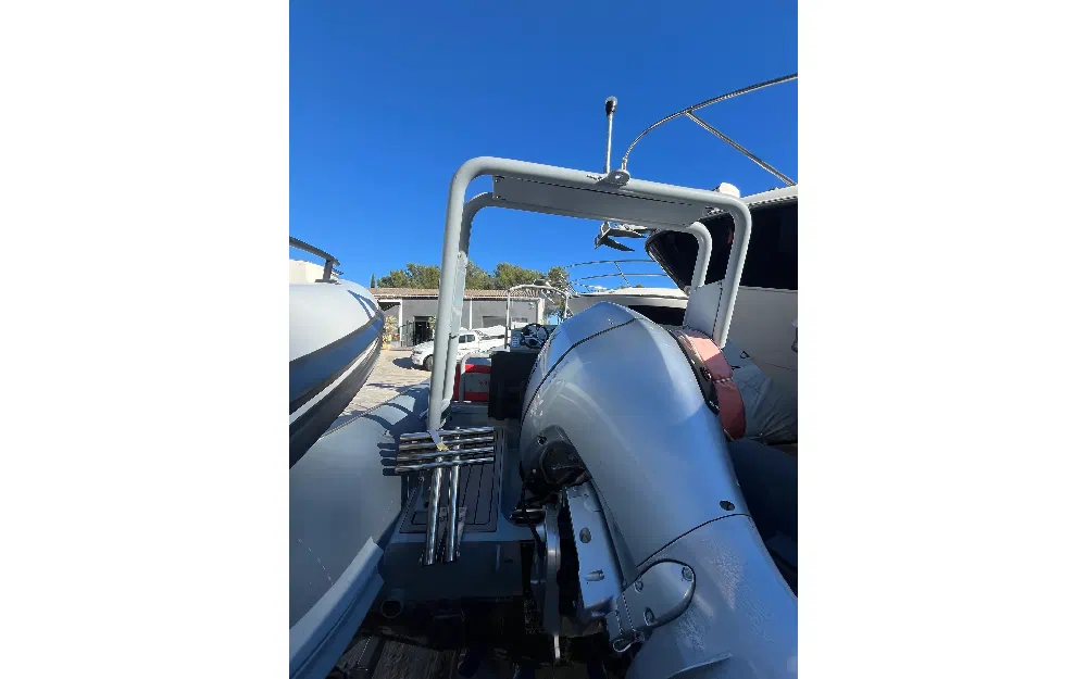 slider 12 Highfield Patrol 600