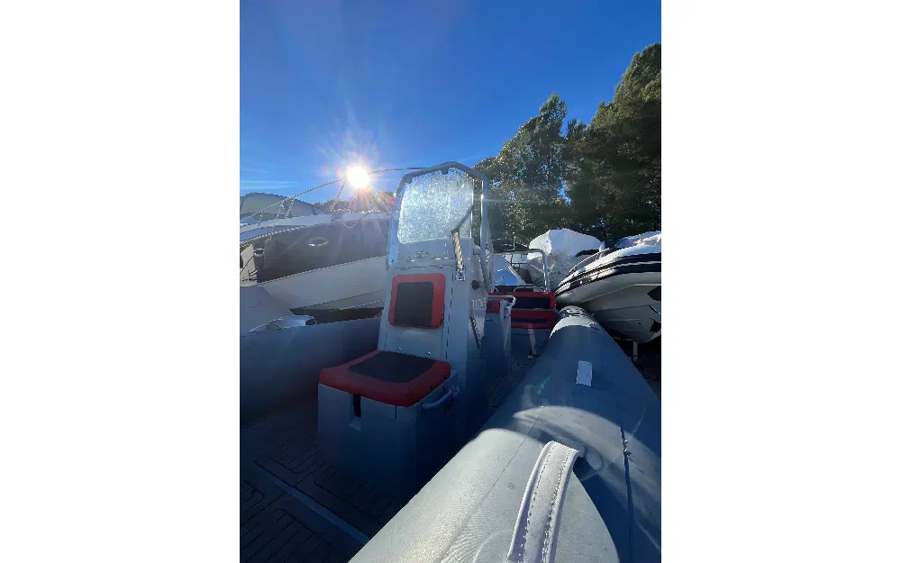 slider 9 Highfield Patrol 600