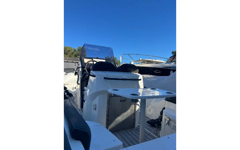 slider 5 Grand Golden Line G750