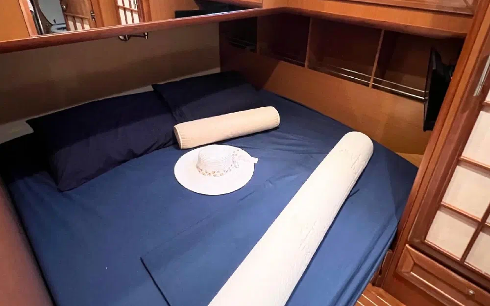 slider 15 Mochi Dolphin 51